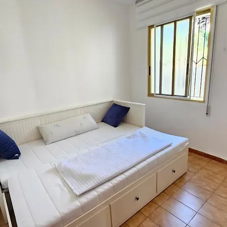 Centrico La Cova Para 8 Pax Con Plaza De Garaje Apartment
